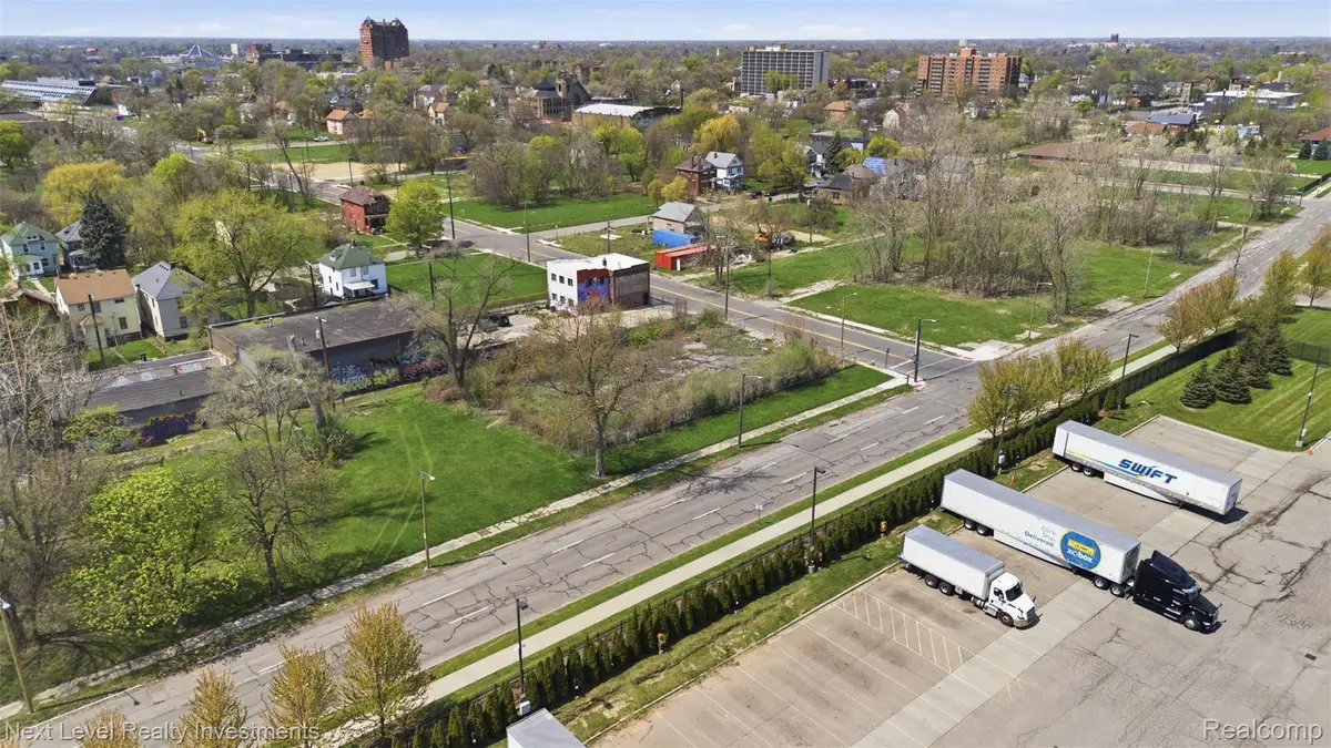 5957 Rosa Parks Boulevard, Detroit, MI 48208 - #1