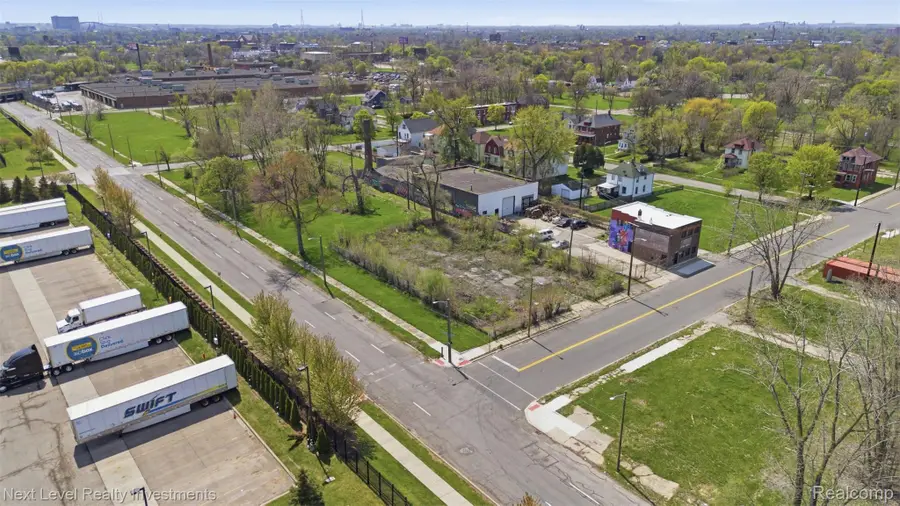 5957 Rosa Parks Boulevard, Detroit, MI 48208 - #2
