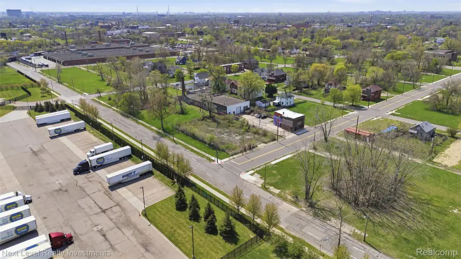 5957 Rosa Parks Boulevard, Detroit, MI 48208 - #3
