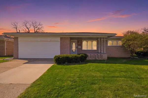 14066 Castle Avenue, Warren, MI 48088