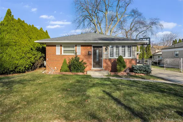 6212 N Evangeline Street, DearbornHeights, MI 48127