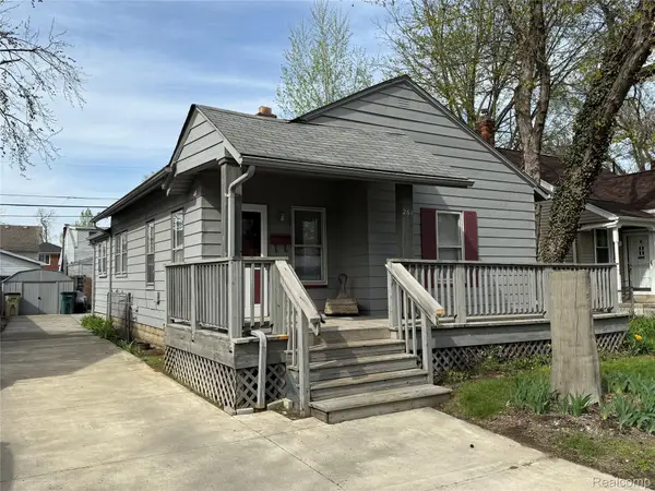 261 Academy Street, Ferndale, MI 48220