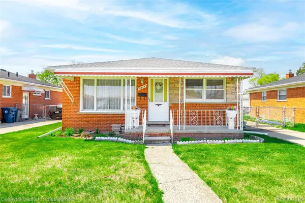 8915 Wormer Avenue, Redford, MI 48239