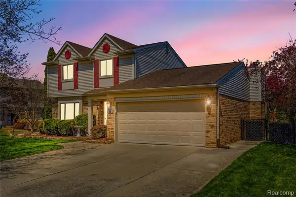 25030 Balsam Drive, FlatRock, MI 48134