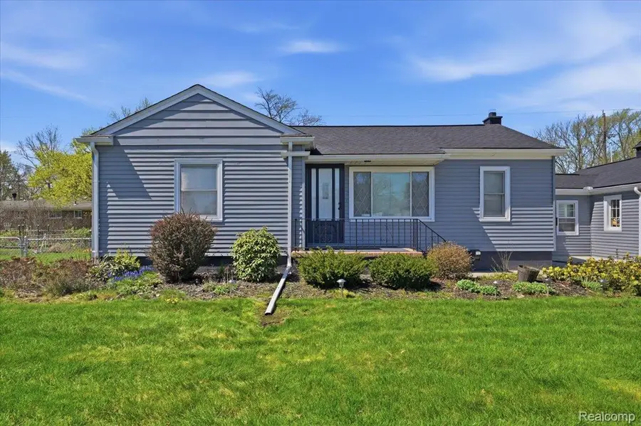 28781 Palomino Drive, Warren, MI 48093 - #3