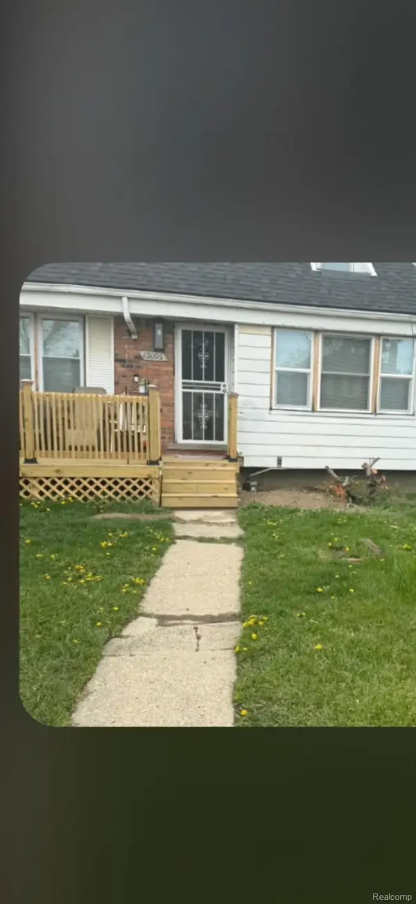 13095 Rosemary Street, Detroit, MI 48213