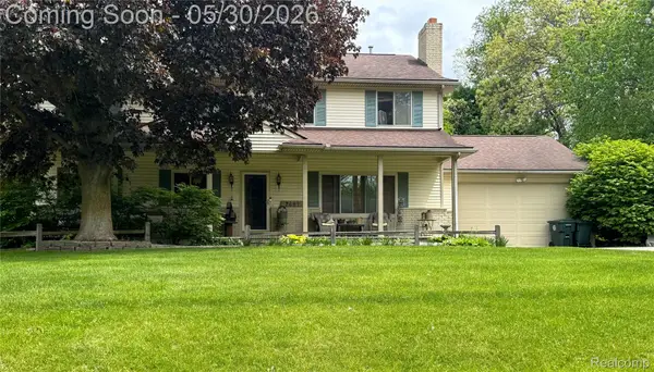 2697 Holland Street, LakeOrion, MI 48360