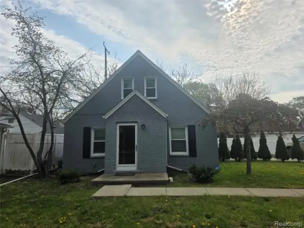 21958 Birchwood Avenue, Eastpointe, MI 48021