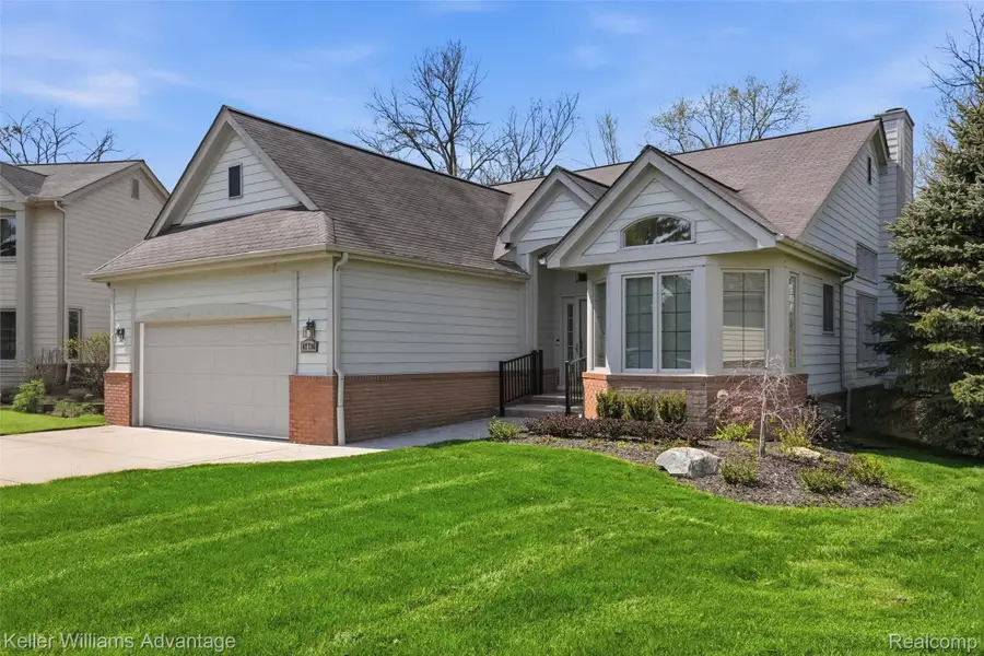 47796 Arbor Trail, Northville, MI 48168 - #3