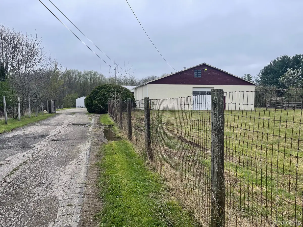 8261 Fenton Road, Grand Blanc, MI 48439 - #1