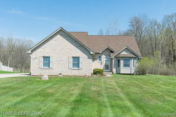 3739 Bethuy Road, Casco, MI 48064