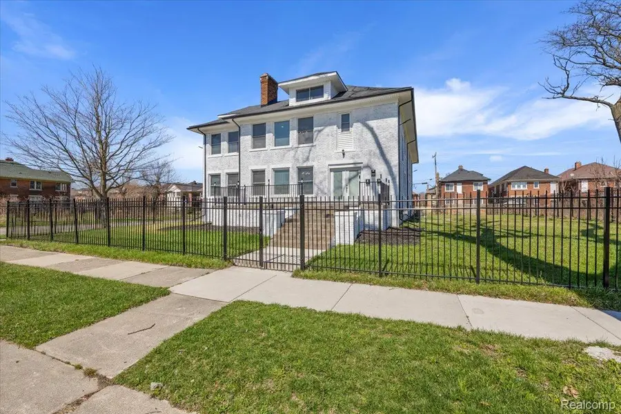 2080 Gladstone Street, Detroit, MI 48206 - #2