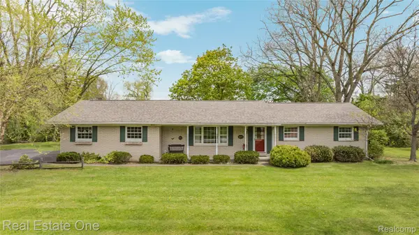 1675 Ledbury Drive, BloomfieldHills, MI 48304