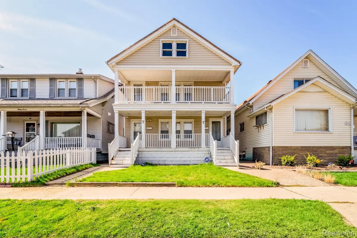 39 W Westfield Street, Ecorse, MI 48229 - #1
