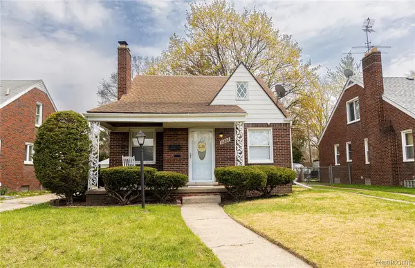 11382 Rossiter St Street, Detroit, MI 48224