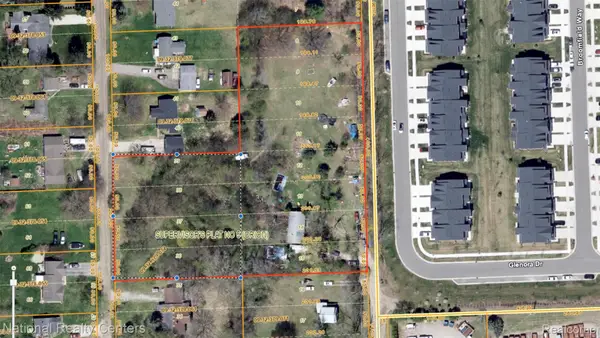 4900 Estes Drive, LakeOrion, MI 48359