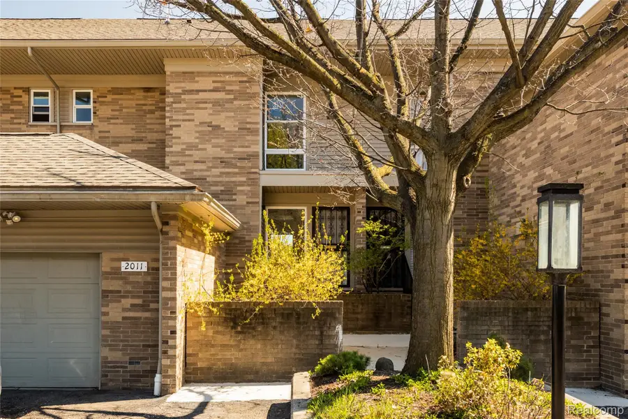2011 Thornhill Place, Detroit, MI 48207 - #3