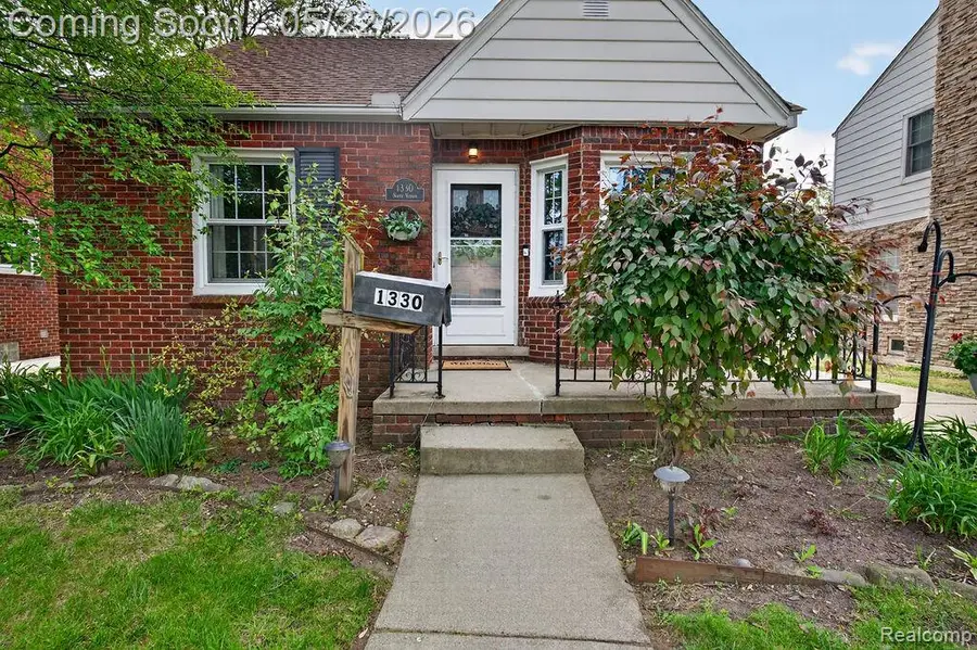 1330 N Vernon Street, Dearborn, MI 48128 - #3