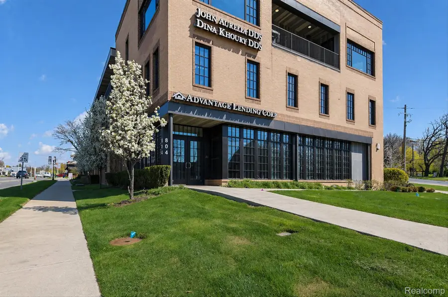 804 N Main Street #3A, Rochester, MI 48307 - #2