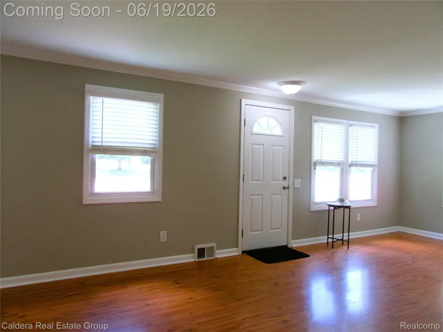 4251 Quebec Street, Auburn Hills, MI 48326 - #3