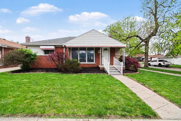 13012 Tecumseh, Redford, MI 48239