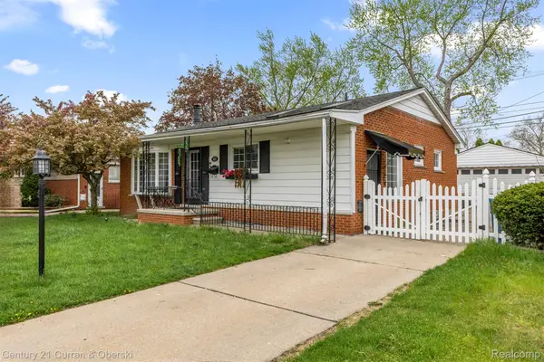 6633 Shadowlawn Street, DearbornHeights, MI 48127