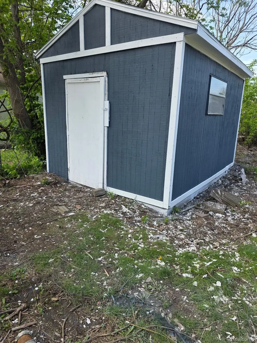 2144 4th Street, Trenton, MI 48183 - #2