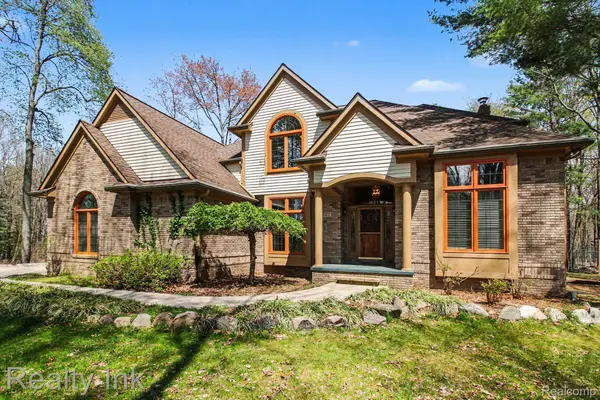 4927 Nature View Court, Howell, MI 48843
