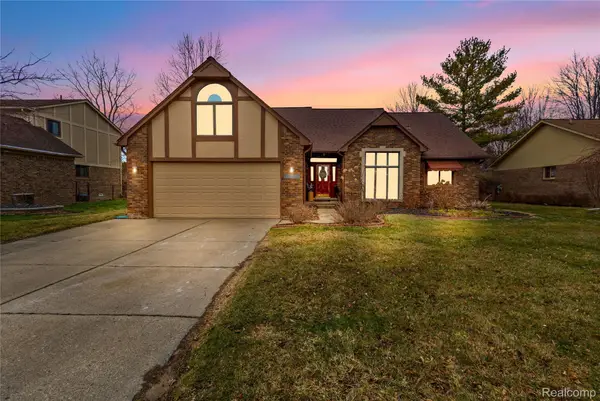 26525 Mapleridge Drive, NewBaltimore, MI 48051