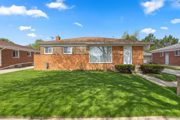 8262 Vine Avenue, AllenPark, MI 48101