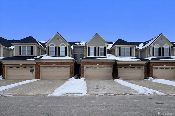 1584 Commodore Circle, Canton, MI 48187