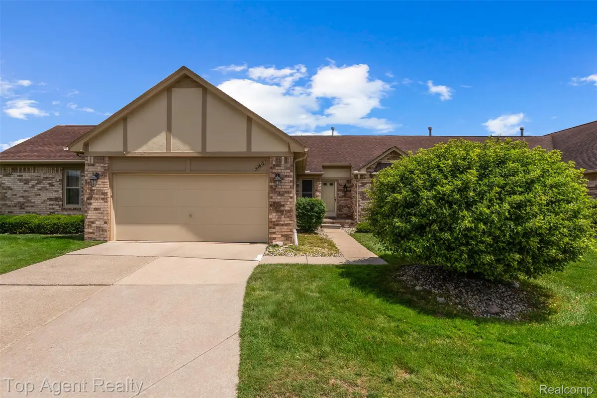 42618 Cassin Way, Clinton Township, MI 48038 - #1