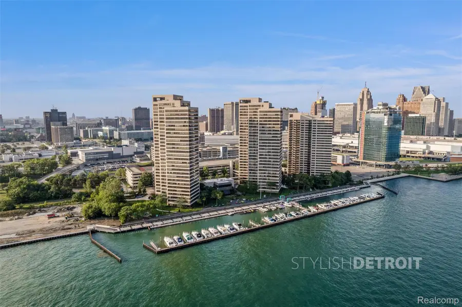 1001 W Jefferson #11B, Detroit, MI 48226 - #3
