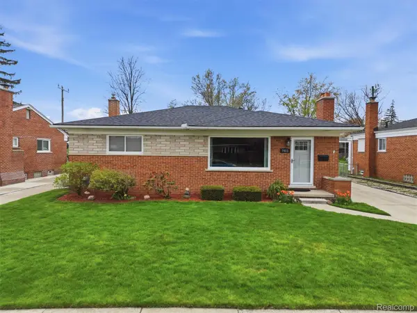 7911 Beatrice, Westland, MI 48185