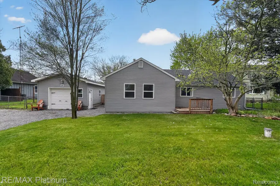 2417 Howald Avenue, Flint, MI 48504 - #2