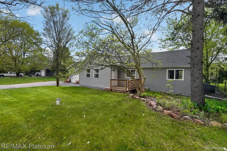 2417 Howald Avenue, Flint, MI 48504 - #3