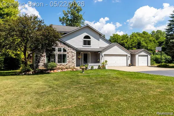 1398 Beaverbrook Drive, Holly, MI 48442