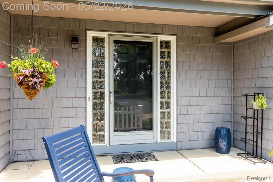 1398 Beaverbrook Drive, Holly, MI 48442 - #3