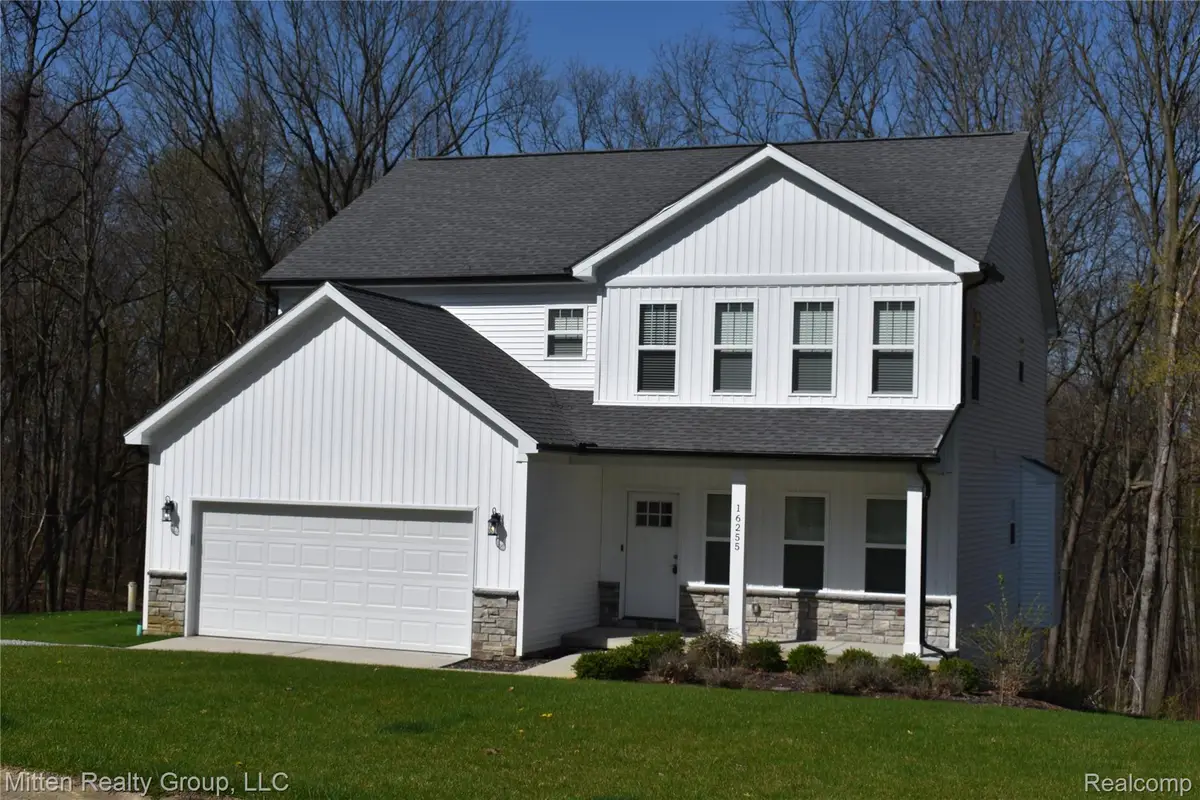 16255 Catalpa Ridge Drive, Holly, MI 48442 - #1