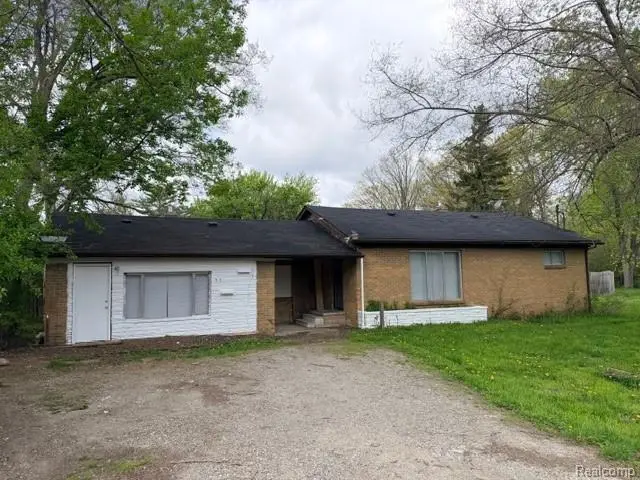 3091 Bertha Avenue, Flint, MI 48504 - #2