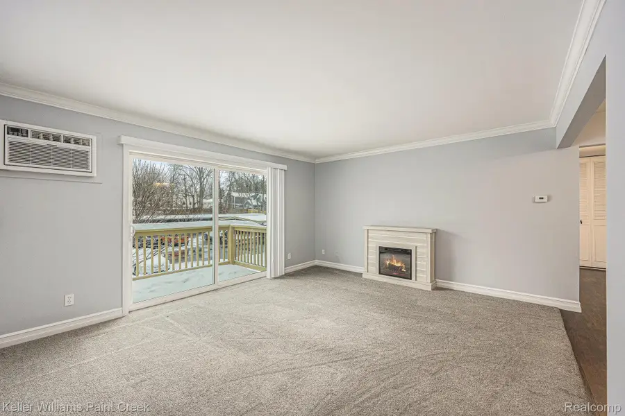 417 Parkdale Ave #20, Rochester, MI 48307 - #2