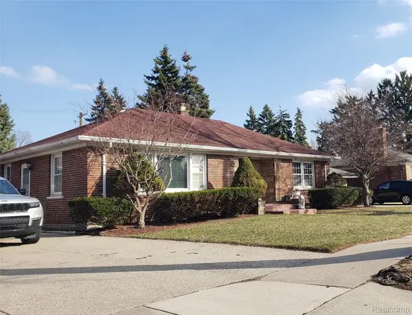 24816 Cushing Avenue, Eastpointe, MI 48021