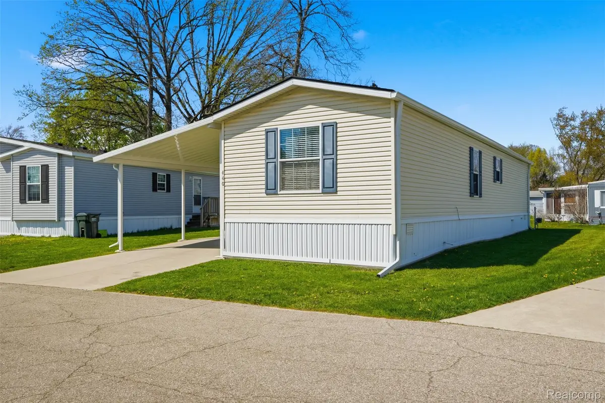 440 Flamingo Street, Rochester Hills, MI 48309 - #1