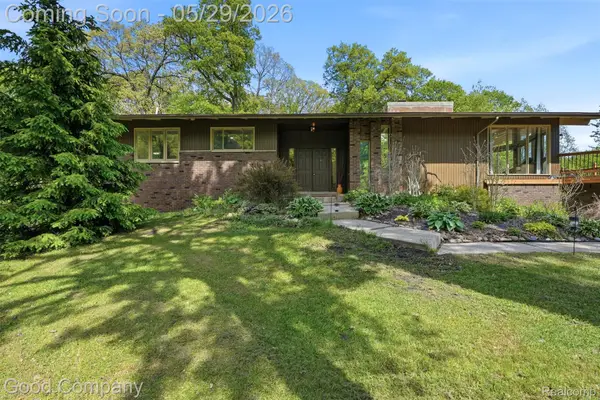 5130 Seymour Lake Road, Oxford, MI 48371