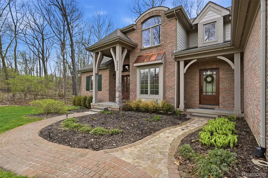 9028 Green Hickory Lane, Fenton, MI 48430 - #3