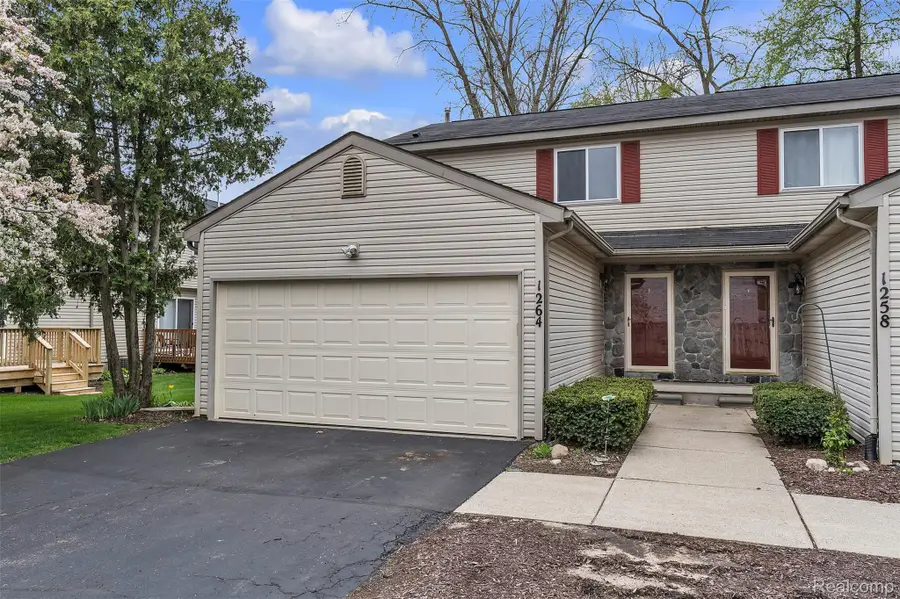 1264 Jay Street, Waterford, MI 48327 - #2