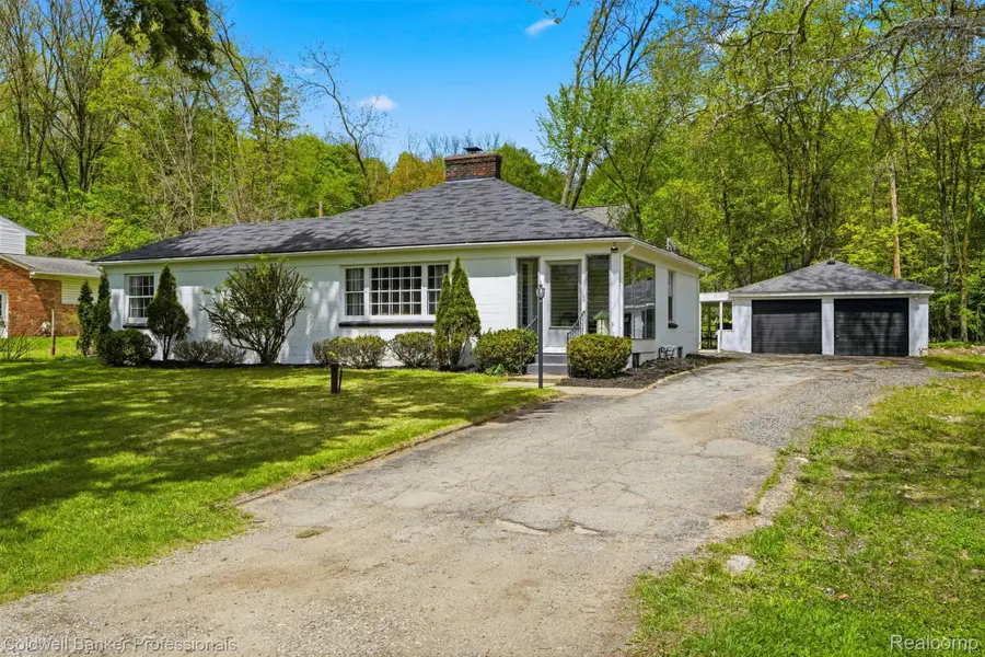 46064 Norton Court, Northville, MI 48167 - #3