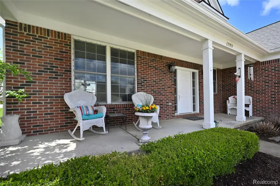 57813 Cider Mill Drive, New Hudson, MI 48165 - #3