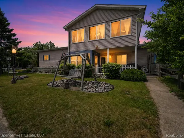 103 Harbor Street, Oscoda, MI 48750