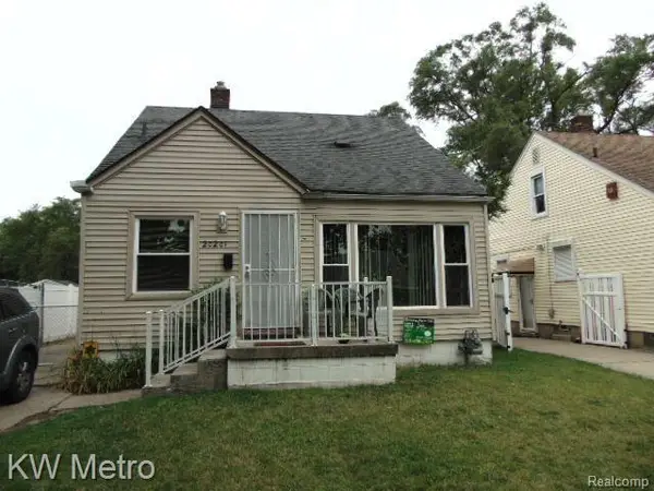 20201 Yonka Street, Detroit, MI 48234